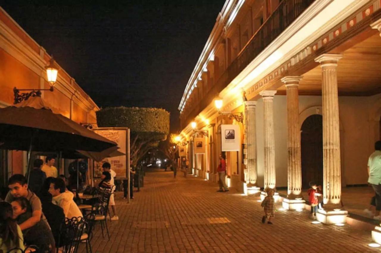 Aguacate Suites Mazatlan Exterior photo