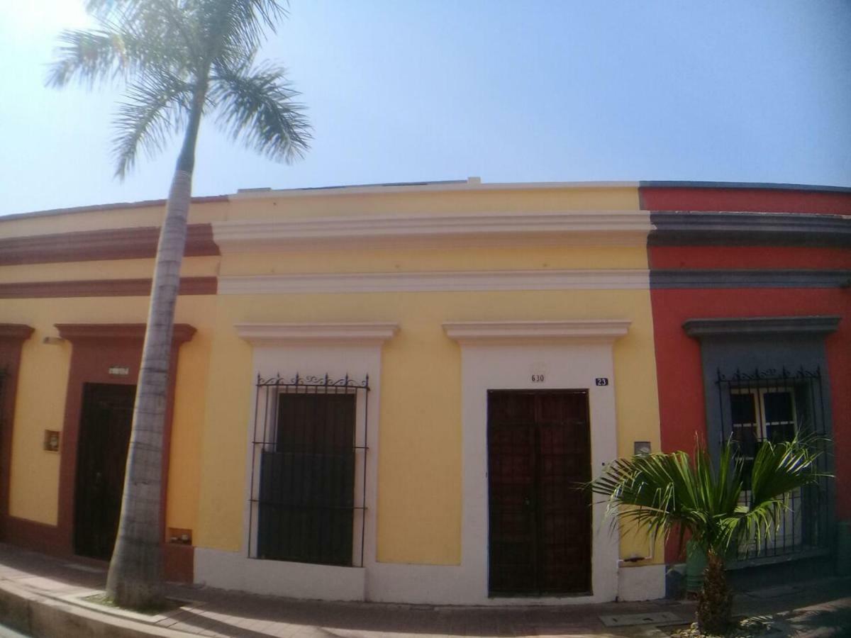 Aguacate Suites Mazatlan Exterior photo